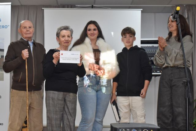 El Centro Social de Personas Mayores cambia su nombre en homenaje a la a&ntilde;orada Marisol Moreno Caballero - 2, Foto 2