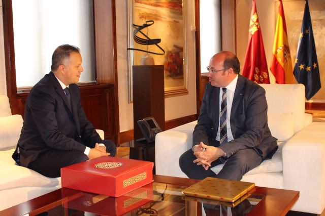 El presidente de la Comunidad se reúne con el cónsul general del Reino de Marruecos - 1, Foto 1
