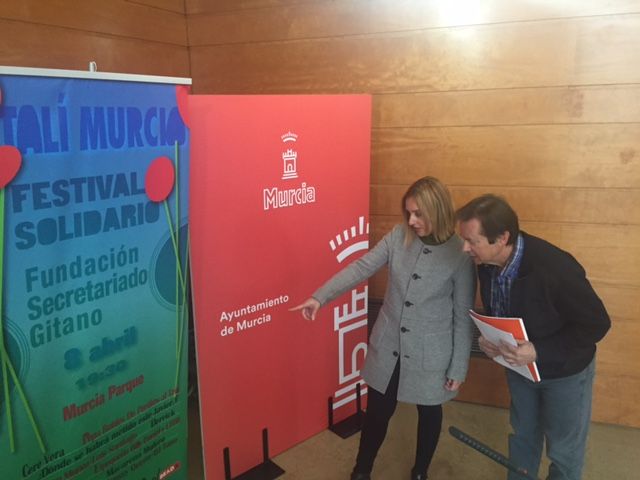 Derechos Sociales propondrá al Pleno del Ayuntamiento que una calle recuerde el Día Internacional del Pueblo Gitano - 2, Foto 2