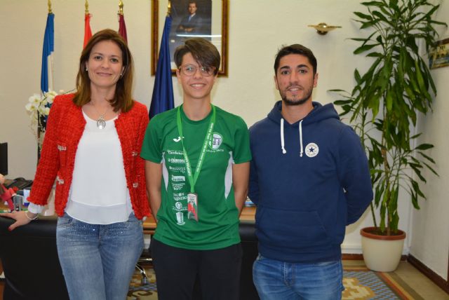 La alcaldesa y el edil de Deportes reciben a la subcampeona de Europa de Kárate - 1, Foto 1