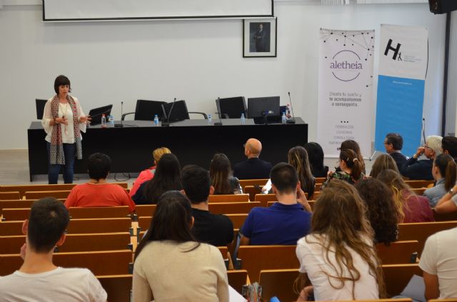 La fórmula de nuestro valor como persona radica en el conocimiento, en las habilidades y, sobre todo, en la actitud: Paola Giménez - 2, Foto 2