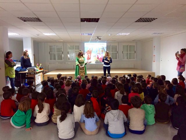 Más de 1200 niños conocen la Semana Santa con GuiAzul - 2, Foto 2
