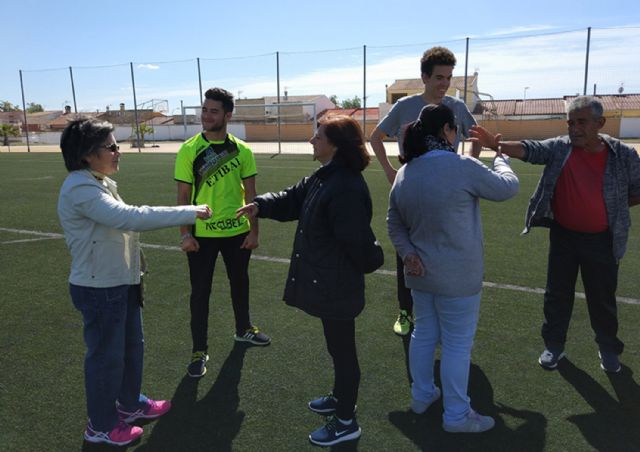 Nueva sesión de animación de los alumnos del TAFAD del IES ´Salvador Sandoval´ con los usuarios de AFES - 1, Foto 1