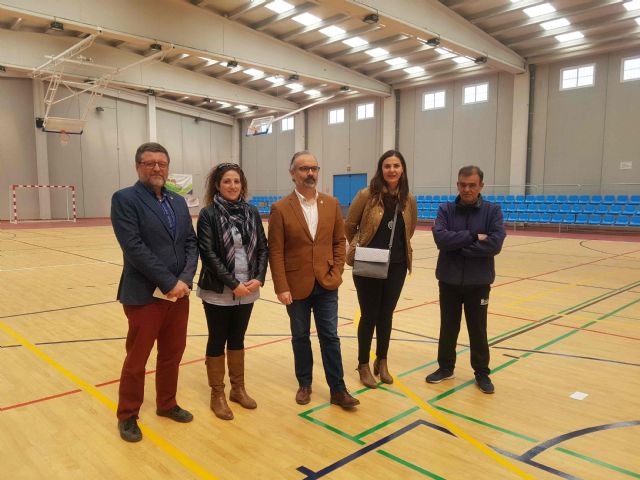 El Ayuntamiento instala el pavimento deportivo en el pabellón de Archivel, con una inversión de 53.000 euros - 2, Foto 2