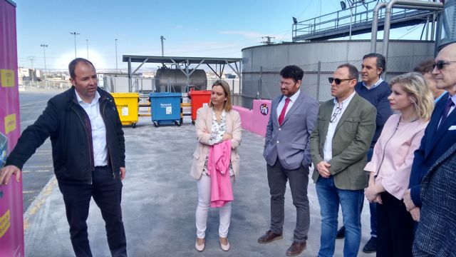 El Ayuntamiento de Molina de Segura visita las instalaciones de la compañía molinense Fini Golosinas España SLU - 3, Foto 3