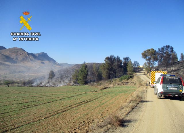 La Guardia Civil investiga al presunto autor de dos incendios forestales en Lorca - 1, Foto 1