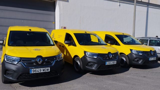 Correos estrena cuatro furgonetas eléctricas en Cartagena - 1, Foto 1