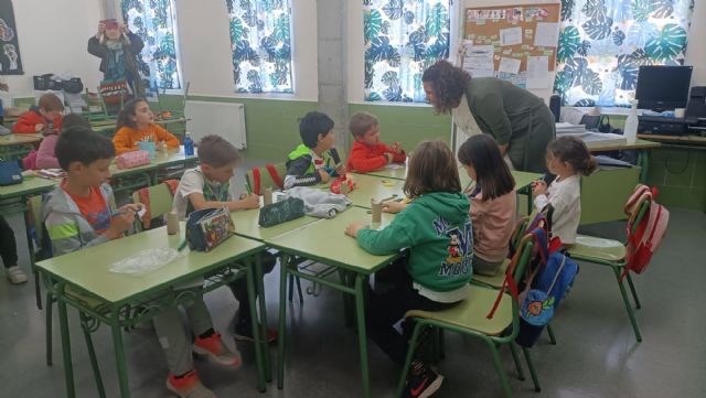 Mas de 170 menores asisten a la escuela municipal de primavera - 1, Foto 1