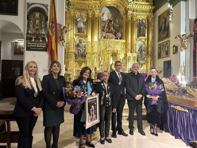 La presidenta de la UCAM, pregona el centenario de la Agrupación del Santo Sepulcro - 2, Foto 2