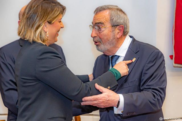 José López García recibe el título de Procesionista del Año 2025 en un acto cargado de emoción y reconocimiento en el Palacio Consistorial - 3, Foto 3