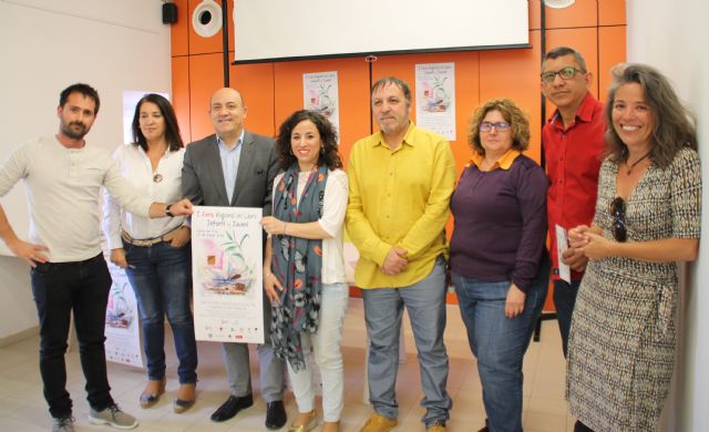 La I Feria Regional del Libro Infantil y Juvenil pone el acento en el fomento y la motivación a la lectura - 1, Foto 1