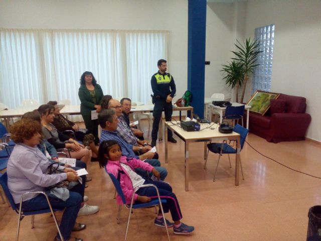 La Policía Local intensifica su labor formativa y de prevención - 2, Foto 2