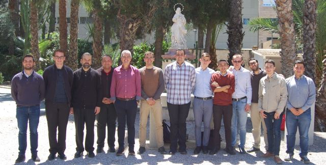 Los nuevos seminaristas mayores se consagran a la Reina de los Corazones - 1, Foto 1