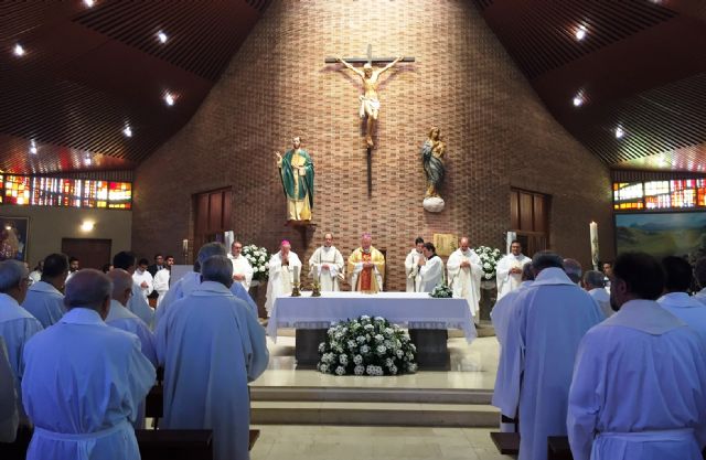 Treinta presbíteros celebran sus bodas sacerdotales de diamante, oro y plata en la fiesta de San Juan de Ávila - 1, Foto 1