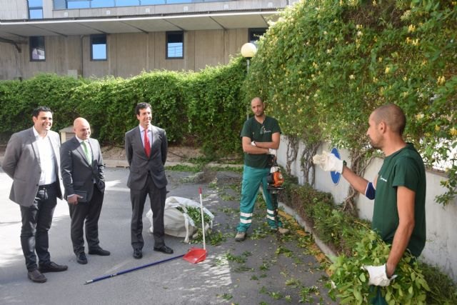 Los centros especiales de empleo dan trabajo a más de mil personas con discapacidad de la Región - 1, Foto 1