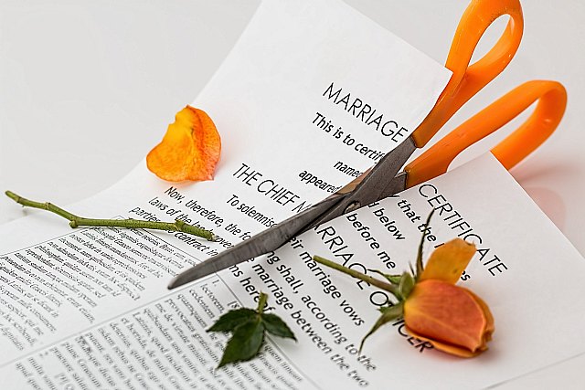 Posible déficit matrimonial en 2020 con más divorcios que bodas - 1, Foto 1
