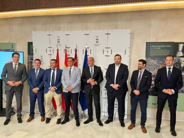 El Ayuntamiento de Murcia patrocinará con 3 millones de euros a UCAM CB y a ElPozo Murcia FS - 1, Foto 1