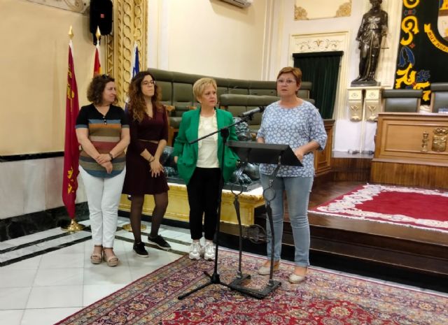 Entrega diplomas curso defensa personal femenina - 2, Foto 2