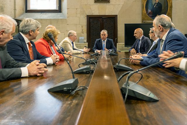 Religión . Sevilla . Durante este primer fin de semana de mayo los presidentes de los Consejos y Agrupaciones de Hermandades de las capitales de Andalucía se dan cita en Sevilla - 2, Foto 2