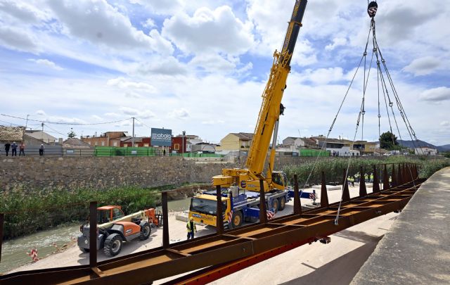 El puente de El Raal avanza con el izado de sus cerchas principales - 2, Foto 2