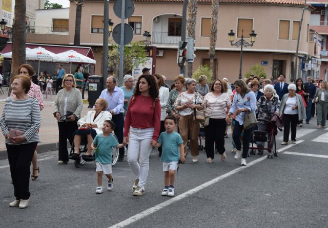 La tradicional romería da por concluidas las fiestas del barrio de La Cruz - 5, Foto 5