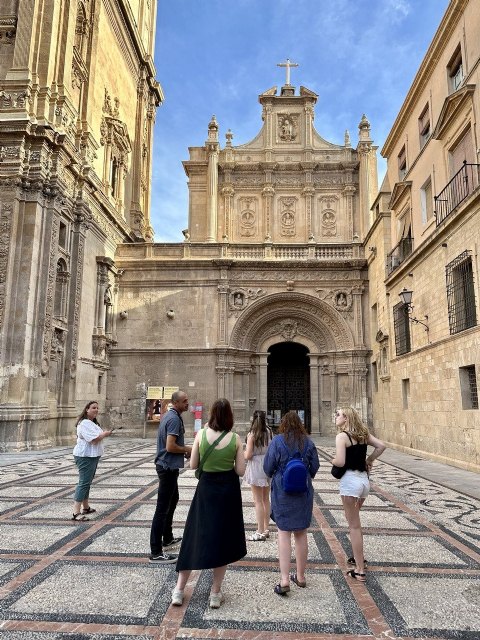 La Región es la segunda comunidad en la que más crece el turismo internacional en el primer trimestre del año y alcanza otra marca histórica - 1, Foto 1