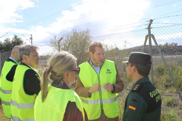 Óscar Puente: “La hipótesis más posible es la voluntad deliberada de causar un daño en esta vía” - 2, Foto 2