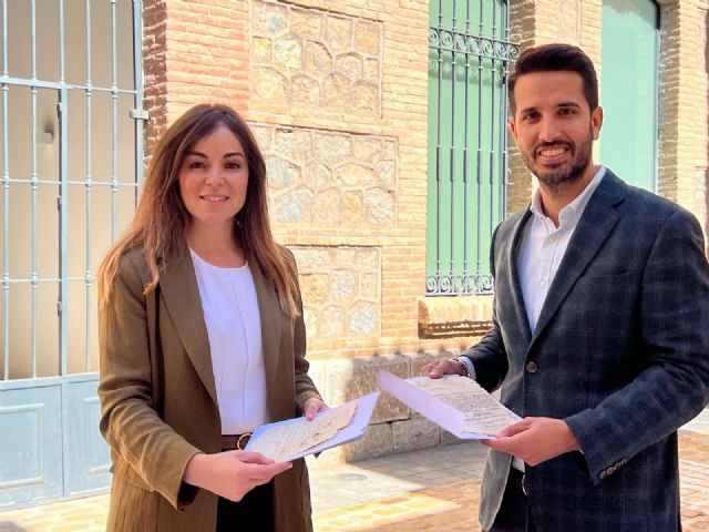 El Ayuntamiento entrega al Archivo Regional los documentos históricos hallados en la Cárcel Vieja - 1, Foto 1