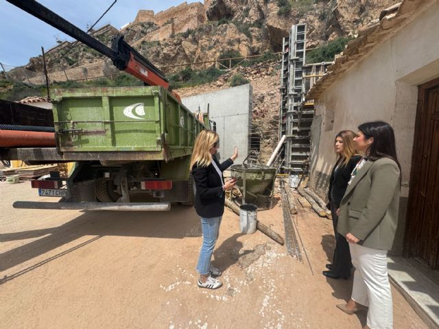 Entran en la fase final las obras de emergencia en el vial de acceso al Castillo de Lorca tras el colapso de un muro por las lluvias de marzo - 3, Foto 3