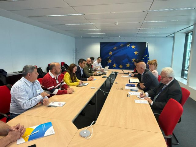 El Partido Popular Europeo reafirma su compromiso con los trabajadores de SABIC en Bruselas - 3, Foto 3
