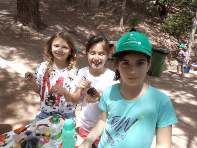 Unos 30 niños y niñas participan en las actividades medioambientales organizadas en el paraje de La Santa con motivo del Día Mundial del Medio Ambiente, Foto 8