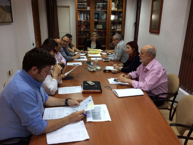 La Junta de Gobierno Local del Ayuntamiento de Molina de Segura adjudica la dotación y mejora de infraestructuras en diversos parques y jardines municipales por un importe total de 452.760,73 euros - 1, Foto 1