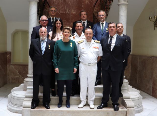 La consejera de Transparencia, Participación y Portavoz recibe la Medalla de Oro de los Veteranos de Infantería de Marina - 1, Foto 1