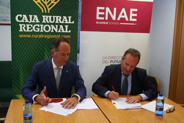 ENAE Business School y Caja Rural Regional ratifican acuerdo de colaboración - 1, Foto 1