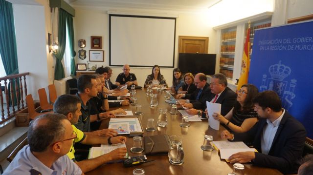 Más de 500 efectivos velarán por la seguridad durante el Festival Aéreo Internacional organizado por la Academia General del Aire con motivo de su 75 aniversario - 2, Foto 2