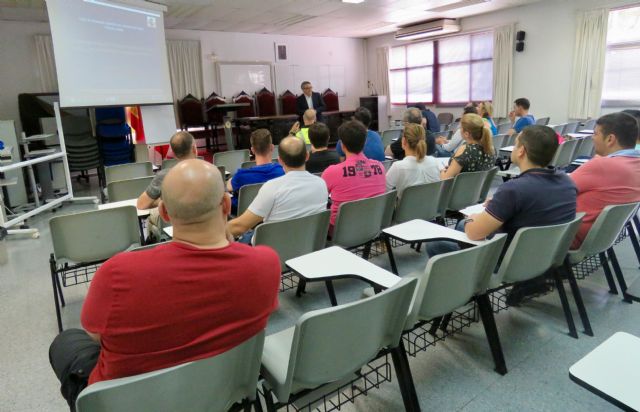 La Comunidad forma a 180 policías locales para la detección de drogas en conductores, Foto 1