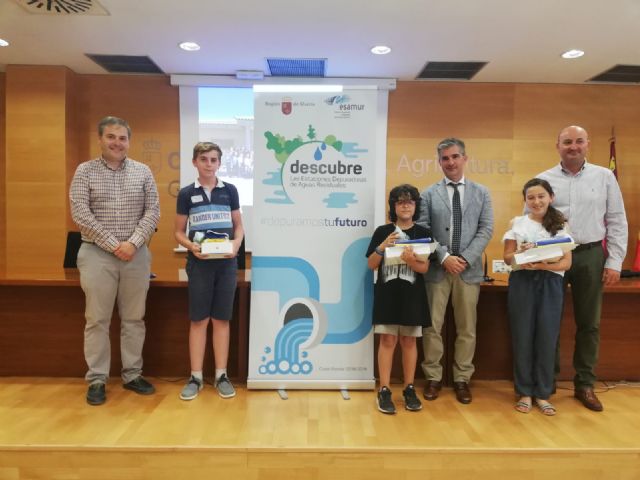 La campaña Descubre las EDAR premia a los  alumnos de la Regin por su conocimiento en depuracin de agua, Foto 1
