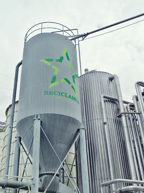 Estrella de Levante convierte la cerveza retirada de los bares en energía limpia para autoconsumo de la fábrica de Espinardo - 1, Foto 1
