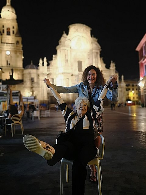 Lone Fleming, diva del fantaterror español, recoge el premio Sombra de Leyenda a su trayectoria profesional - 1, Foto 1