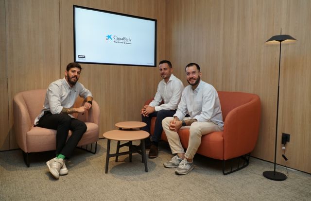 AJE Región de Murcia anuncia los finalistas del XXVI Premio CaixaBank Jóvenes Empresarios Héroes - 1, Foto 1