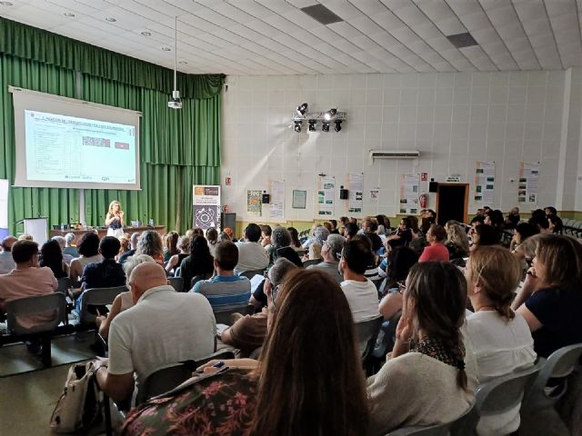 Más de 300 docentes de FP participan en cursos sobre la formación del alumnado en empresas - 1, Foto 1