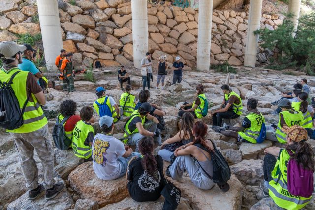 Nueva Condomina recoge más de 320 kg de basura en la rambla de Churra junto con La Fundación Legado Humano Natural y Circúbic - 1, Foto 1