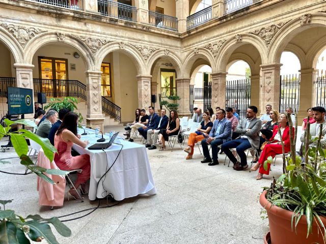 Fulgencio Gil: Desde el Gobierno de Lorca seguiremos defendiendo los intereses de los emprendedores, apostando por la formación, la profesionalización y nuevas vías de colaboración empresarial - 1, Foto 1