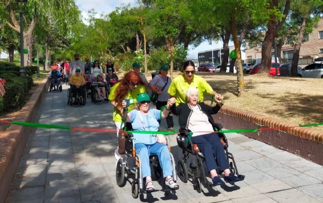 Celebrada la Marcha Solidaria Inclusiva Kilómetro estelar en Navalcarnero a favor de los supervivientes de cáncer - 2, Foto 2