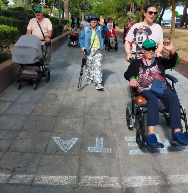 Celebrada la Marcha Solidaria Inclusiva Kilómetro estelar en Navalcarnero a favor de los supervivientes de cáncer - 3, Foto 3