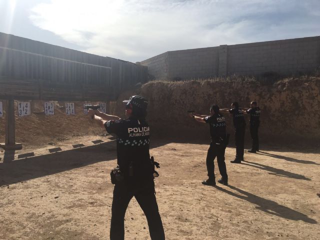 Agentes de la Policía Local realizan prácticas de tiro - 2, Foto 2