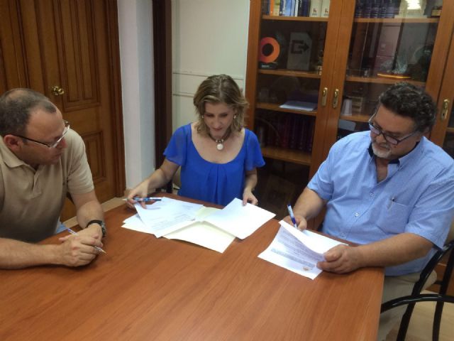 El Ayuntamiento de Molina de Segura firma una adenda al convenio de colaboración con DISMO para su desarrollar su Plan de Desarrollo Integral - 1, Foto 1