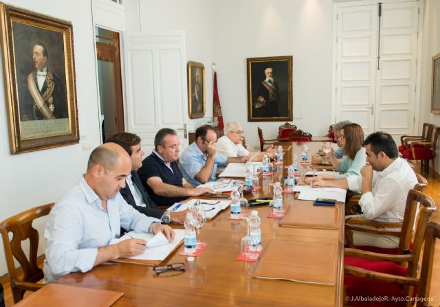 Castejón pone en marcha la Mesa Local de Empleo con empresarios, sindicatos y universidades - 3, Foto 3