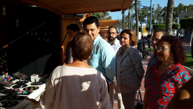 La V Muestra Artesana abrirá todos los días en el paseo marítimo de Santiago de la Ribera hasta el 28 de agosto - 2, Foto 2