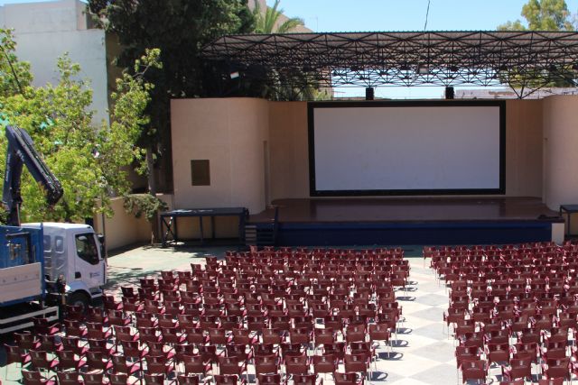 El Ayuntamiento adquiere 500 nuevas sillas para el auditorio, Foto 4